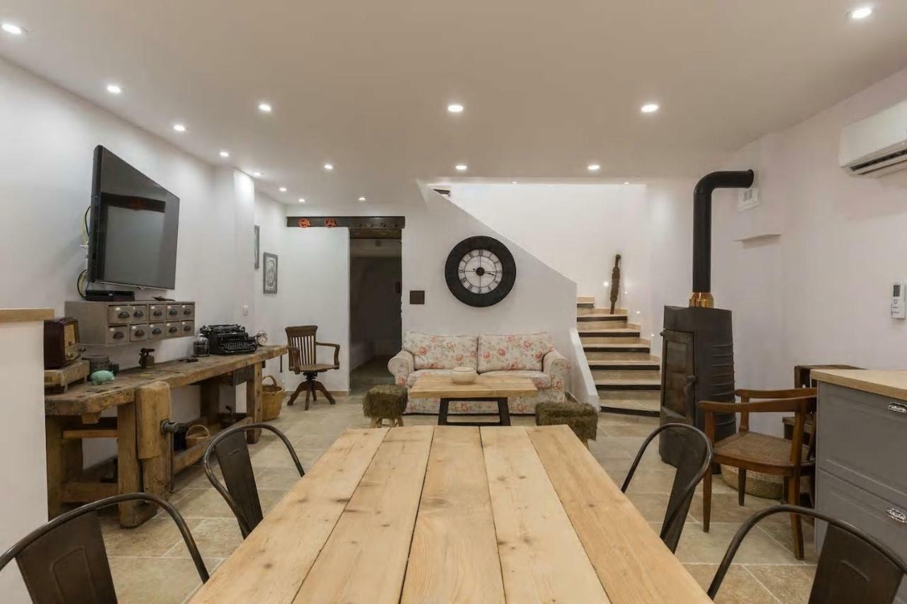 Petite Maison Du Ventoux Mormoiron Esterno foto